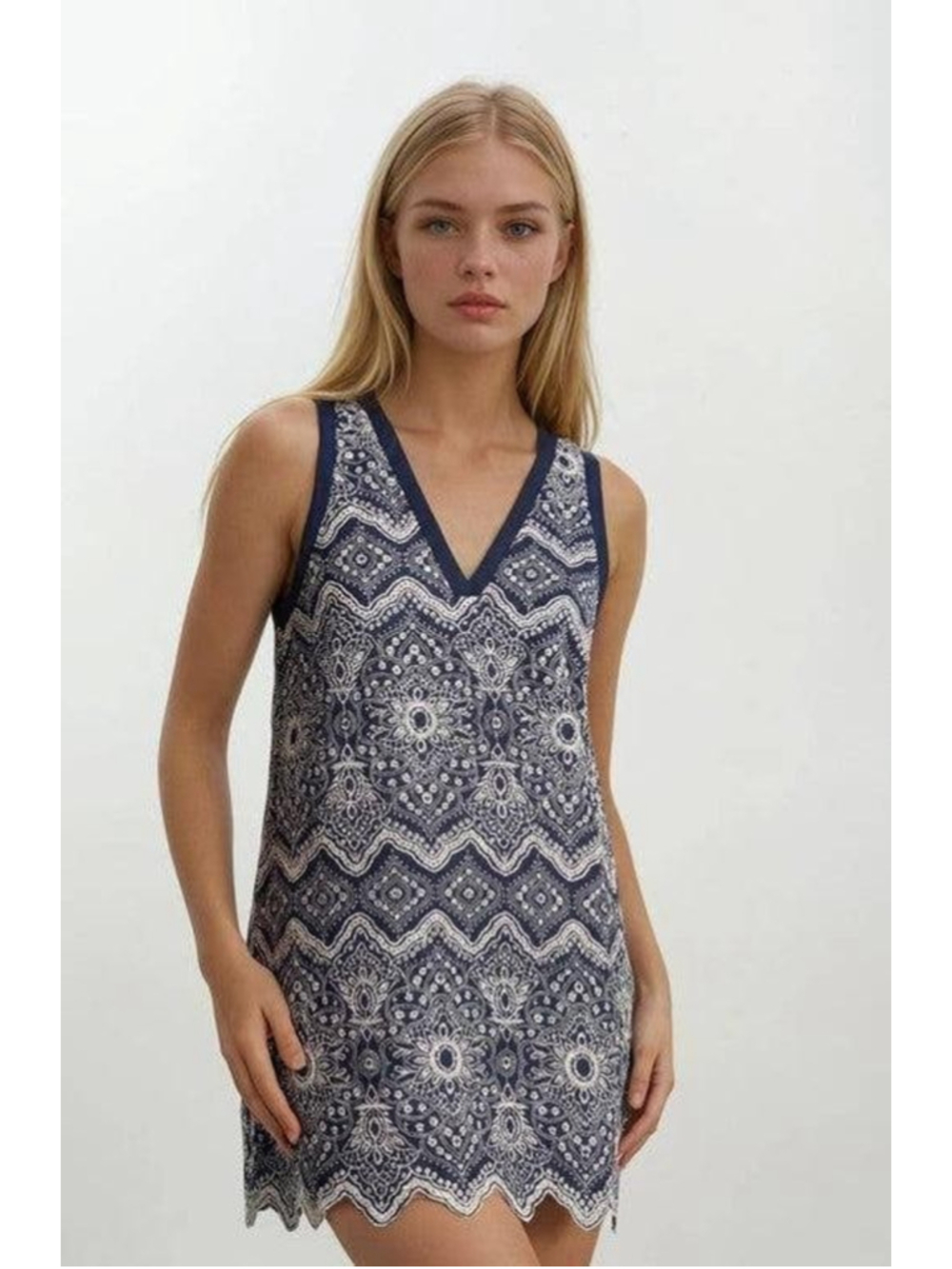 Doe & Rae Twilight Embroidered Dress Womens Medium Blue Lace Shift Tank Mini